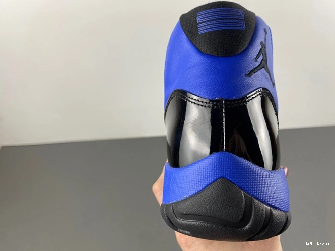 Air Jordan CT8012-400 Compact 671 11 0726